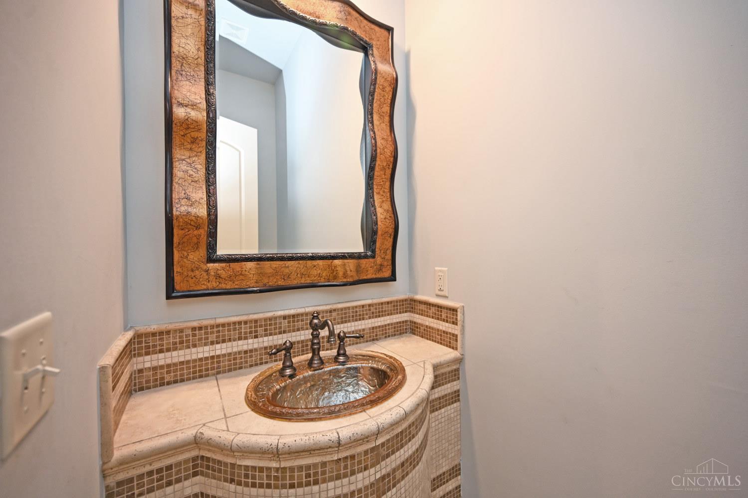 4570 Braid Lane, Mason, Ohio image 37