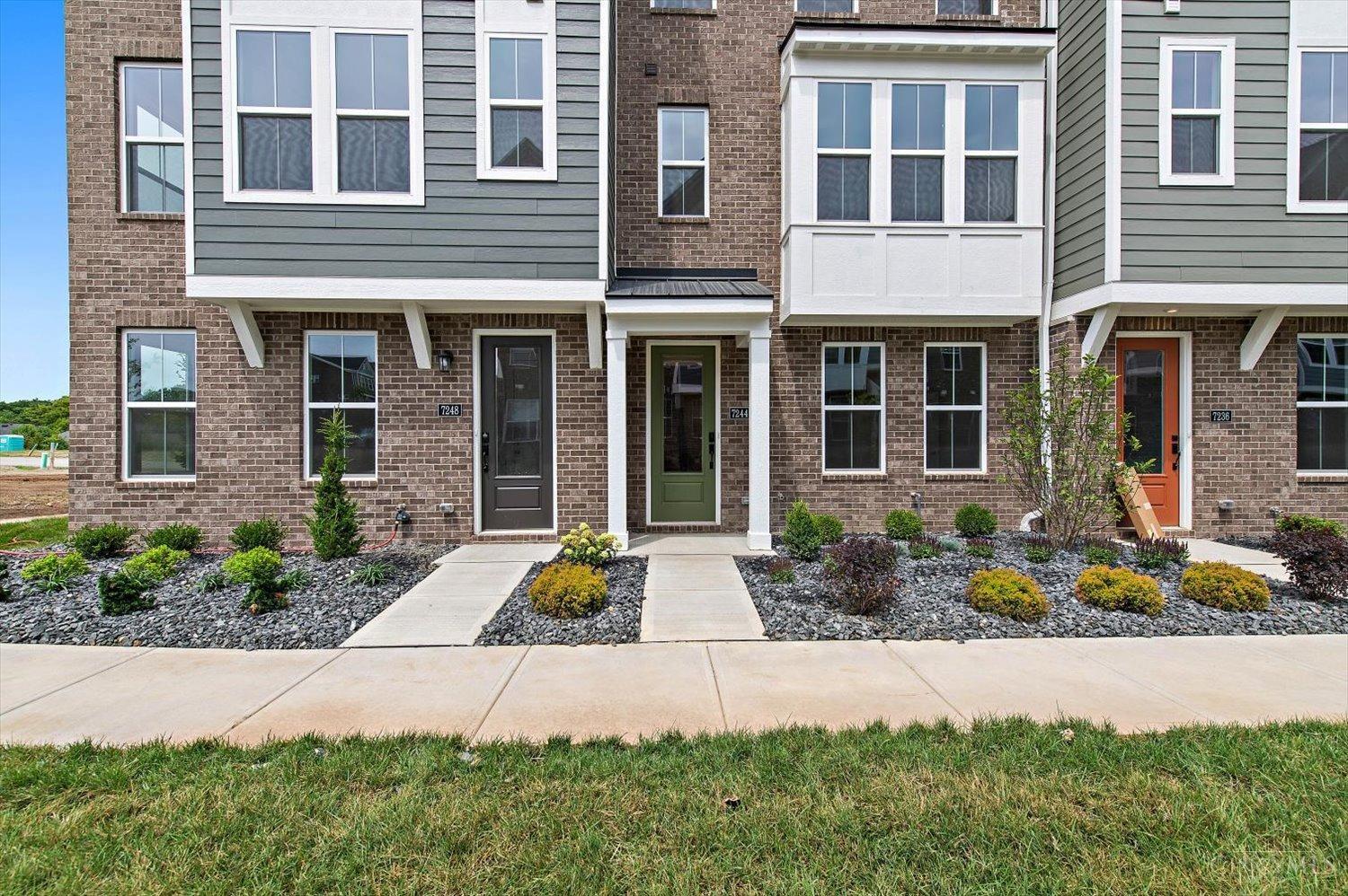 7244 Abington Way #21802, West Chester, Ohio image 2