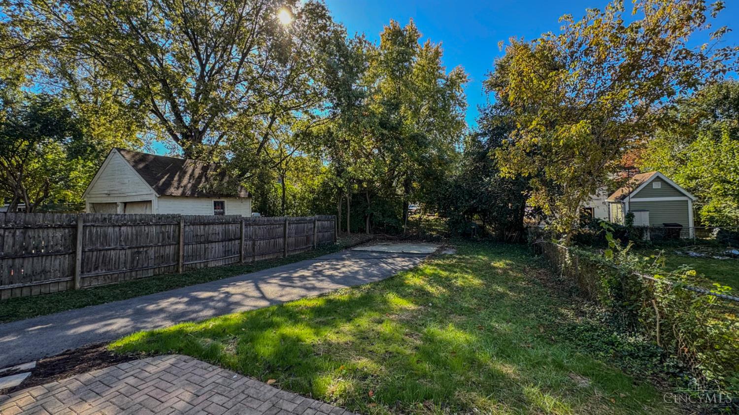 6949 Cambridge Avenue