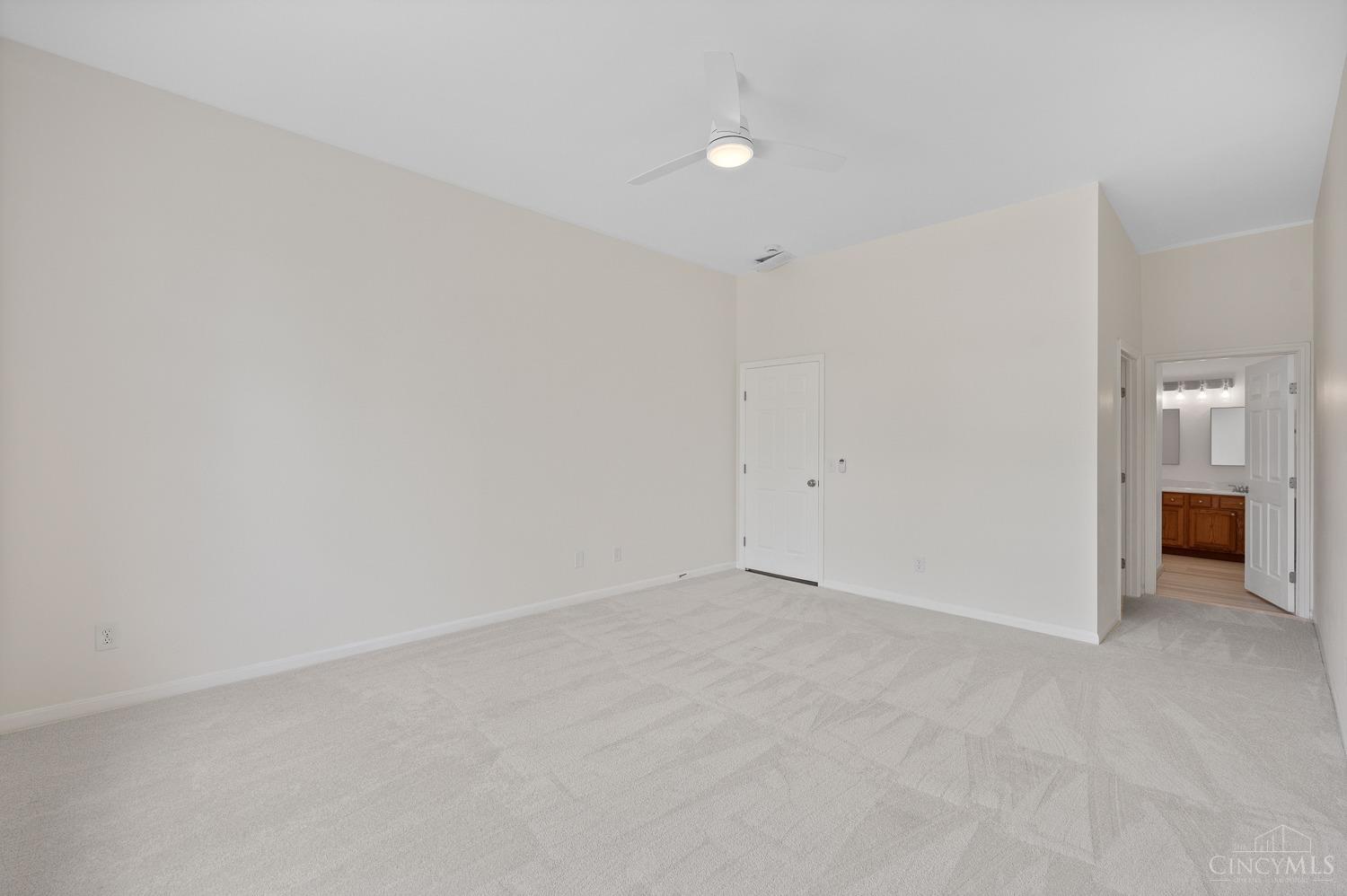 3796 Sandtrap Circle, Mason, Ohio image 32