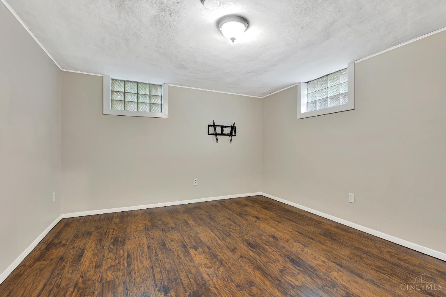 3880 Marburg Ave, Cincinnati, Ohio image 24