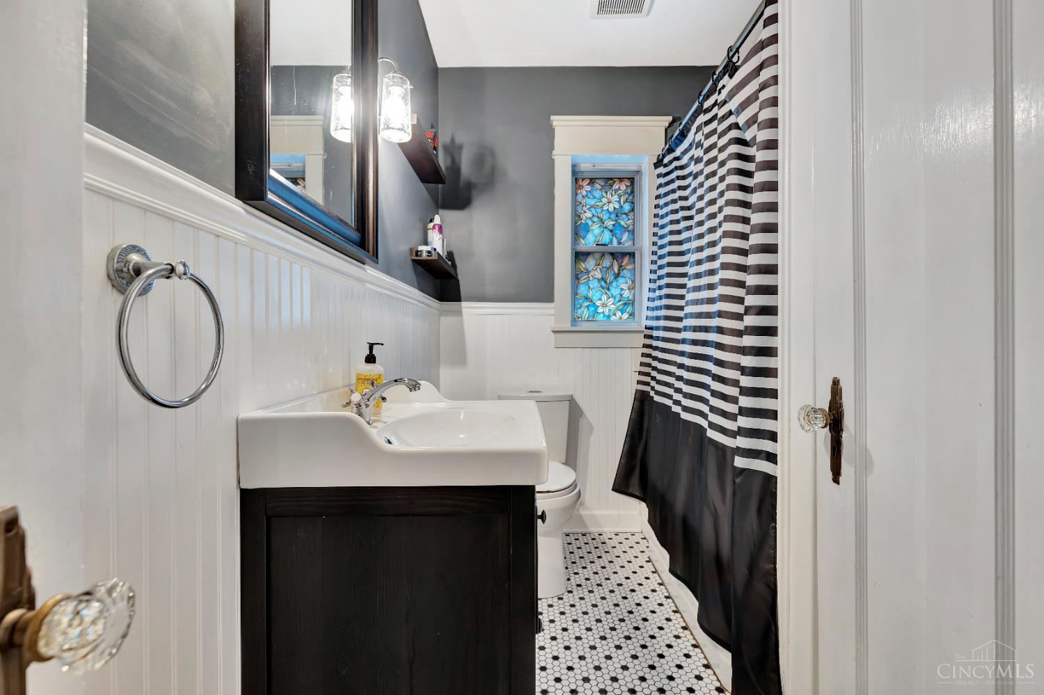 3880 Marburg Ave, Cincinnati, Ohio image 13