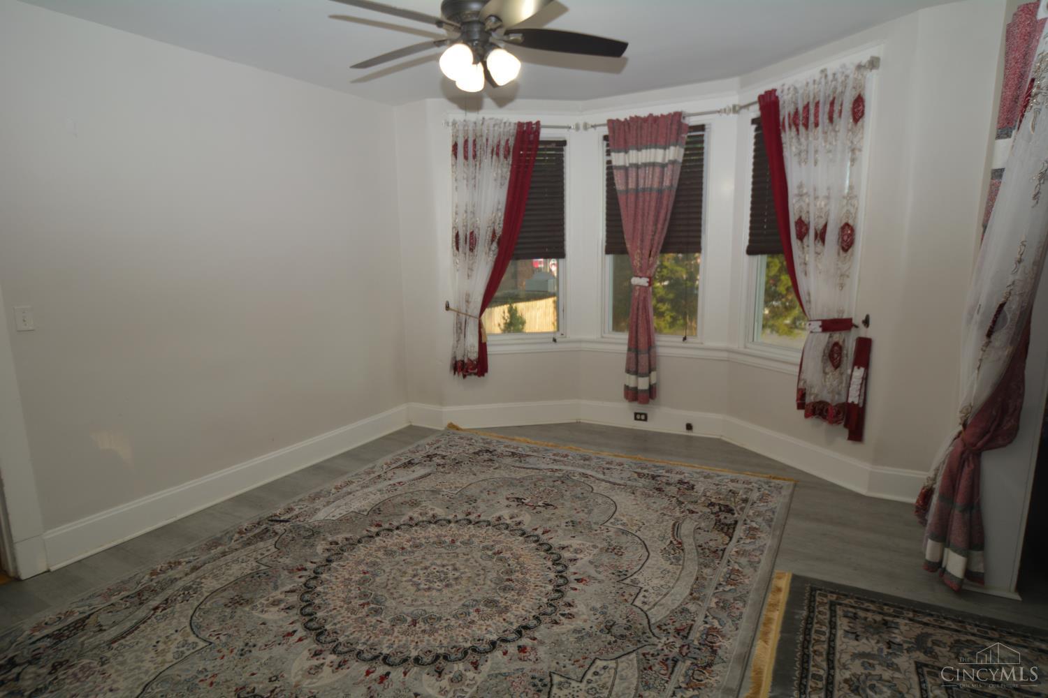 11122 Main Street