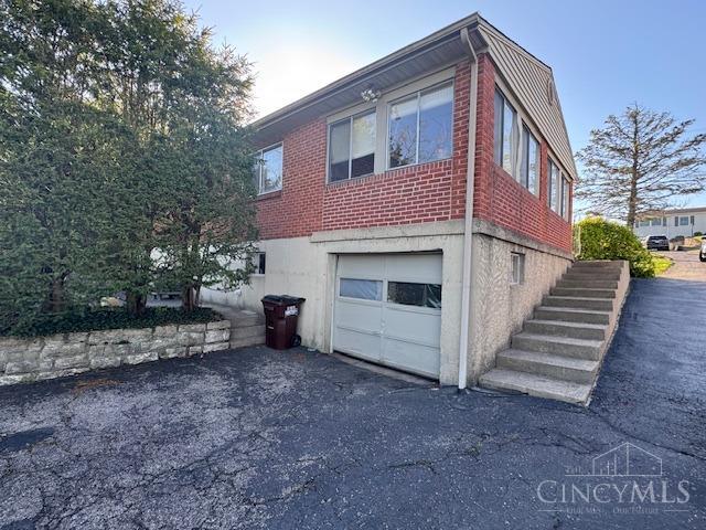 3558 Lobelia Drive, Blue Ash, Ohio image 4