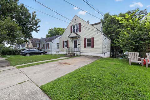 Homes For Sale - 1911 Ashbrook Drive<br/> Cincinnati, OH 45238