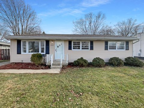 Homes For Sale - 2828 Shartle Street<br/> Middletown, OH 45042