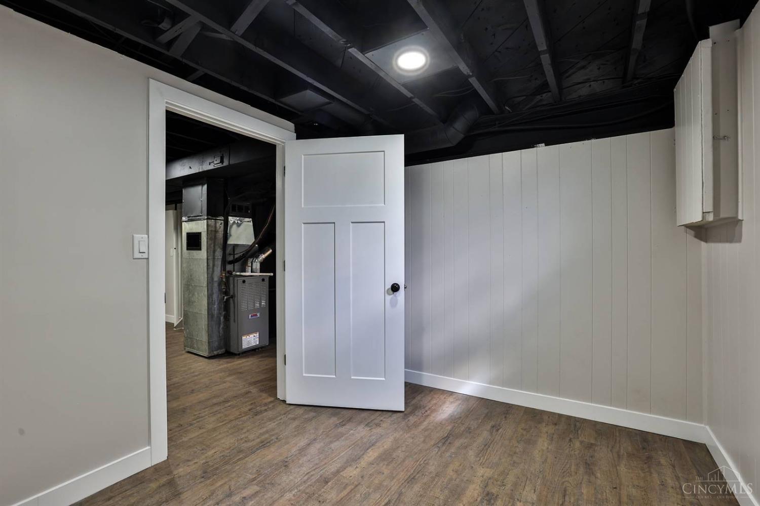 3013 Yankee Road, Middletown, Ohio image 25