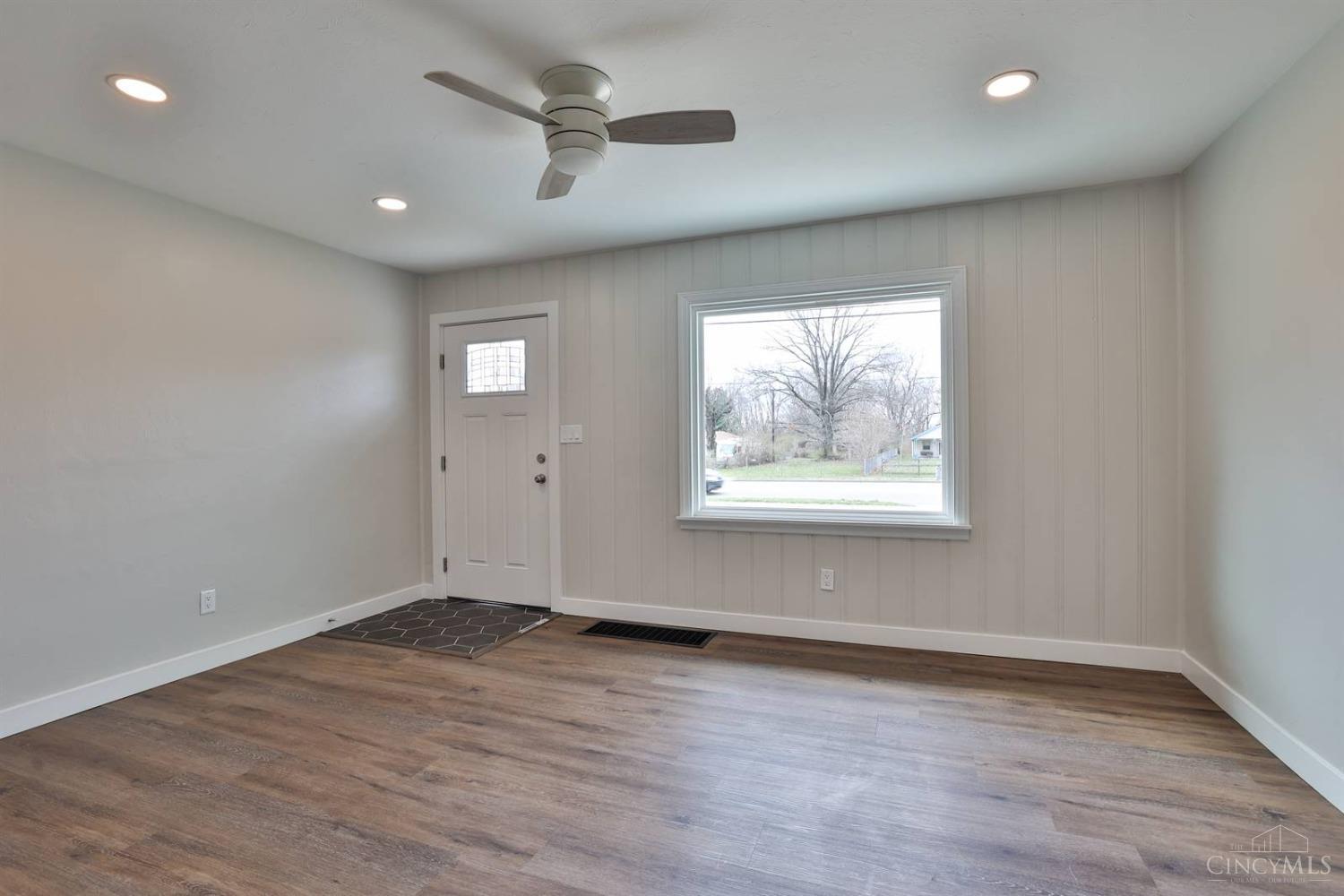 3013 Yankee Road, Middletown, Ohio image 5