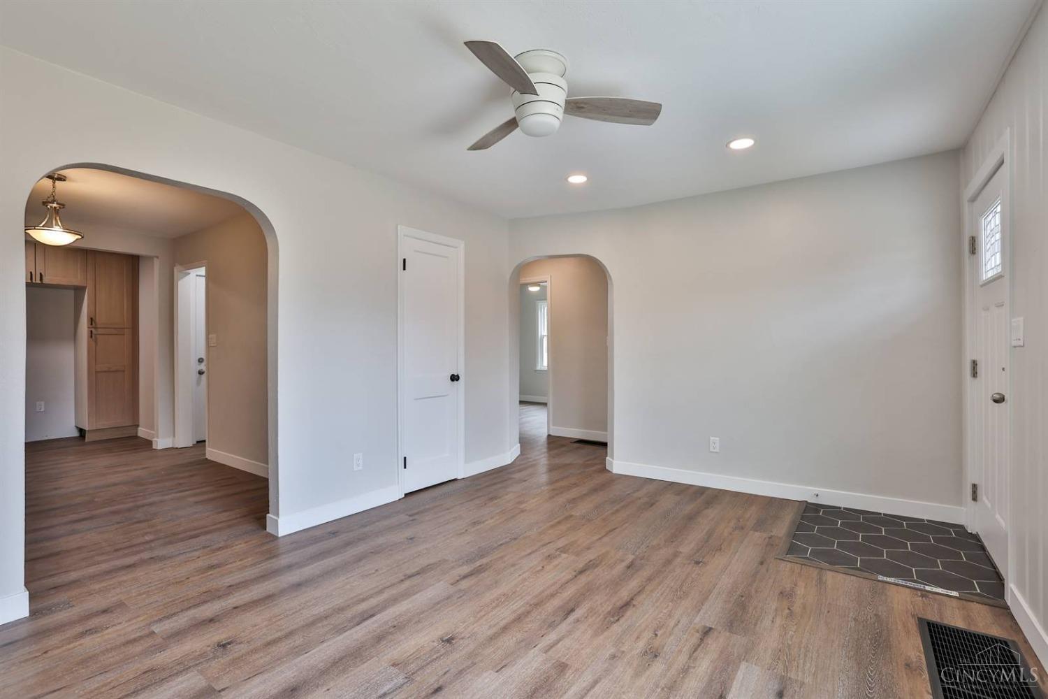 3013 Yankee Road, Middletown, Ohio image 7