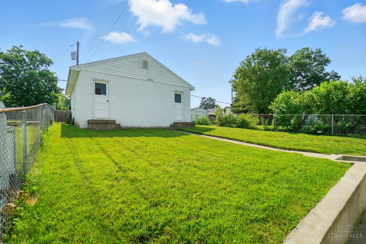 3122 Griesmer Avenue, Hamilton, Ohio image 38