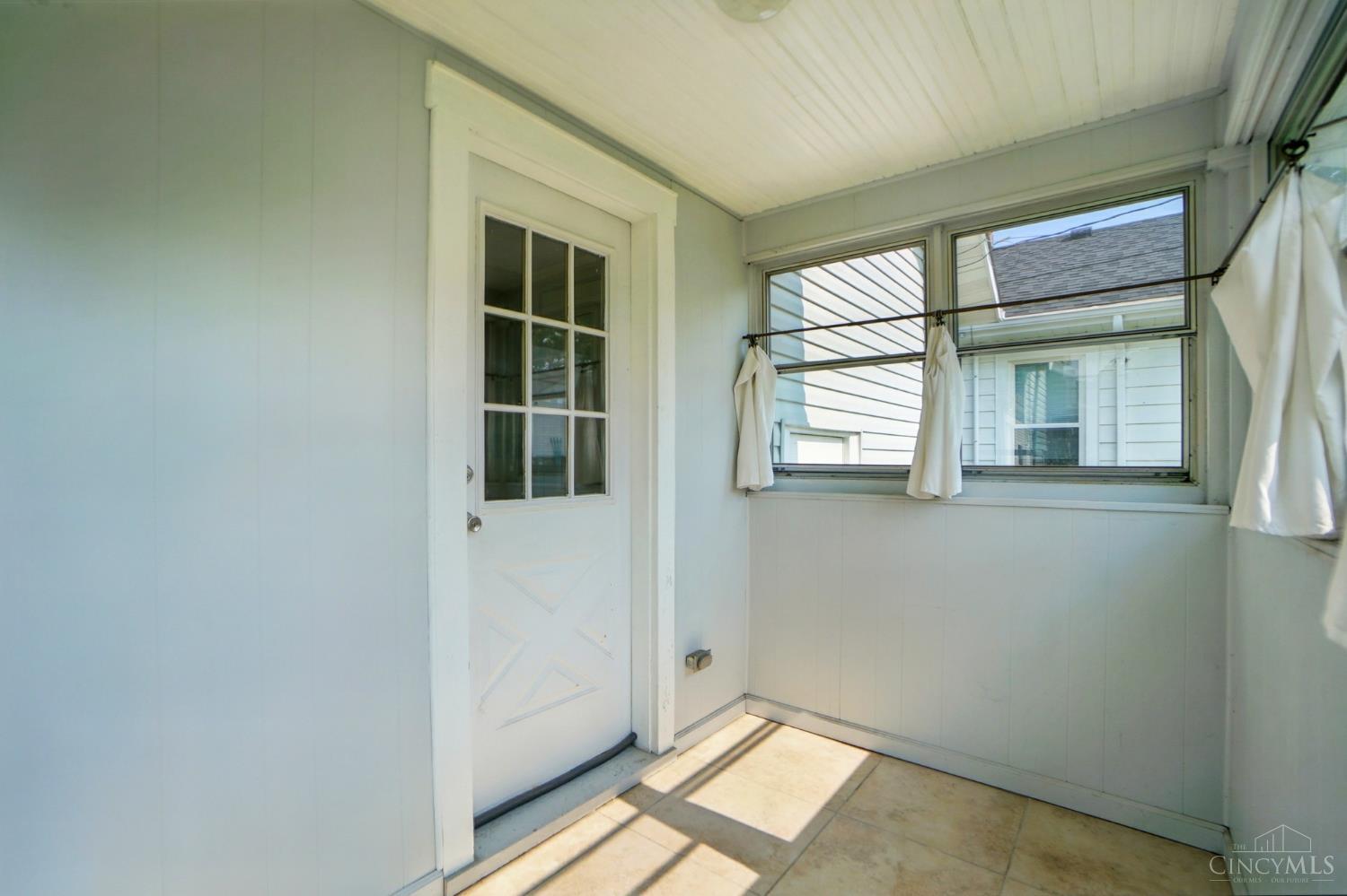3122 Griesmer Avenue, Hamilton, Ohio image 32