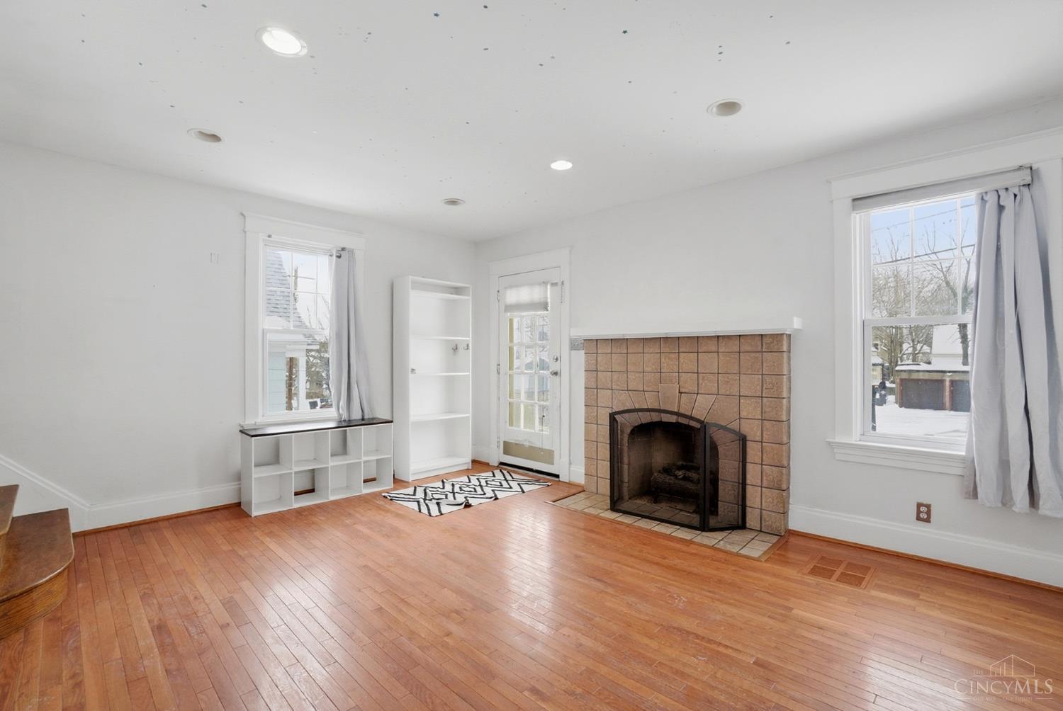 3613 Herschel Avenue