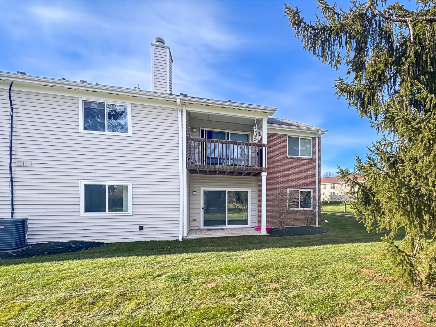 8480 Island Pines Place