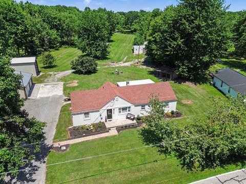 Homes For Sale - 3796 Starling Road<br/> Bethel, OH 45106