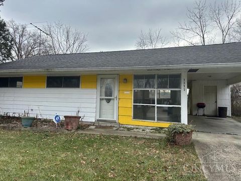 Photo of 1315 Newport Drive, Springfield Township, OH 45231 (MLS # 1865790)