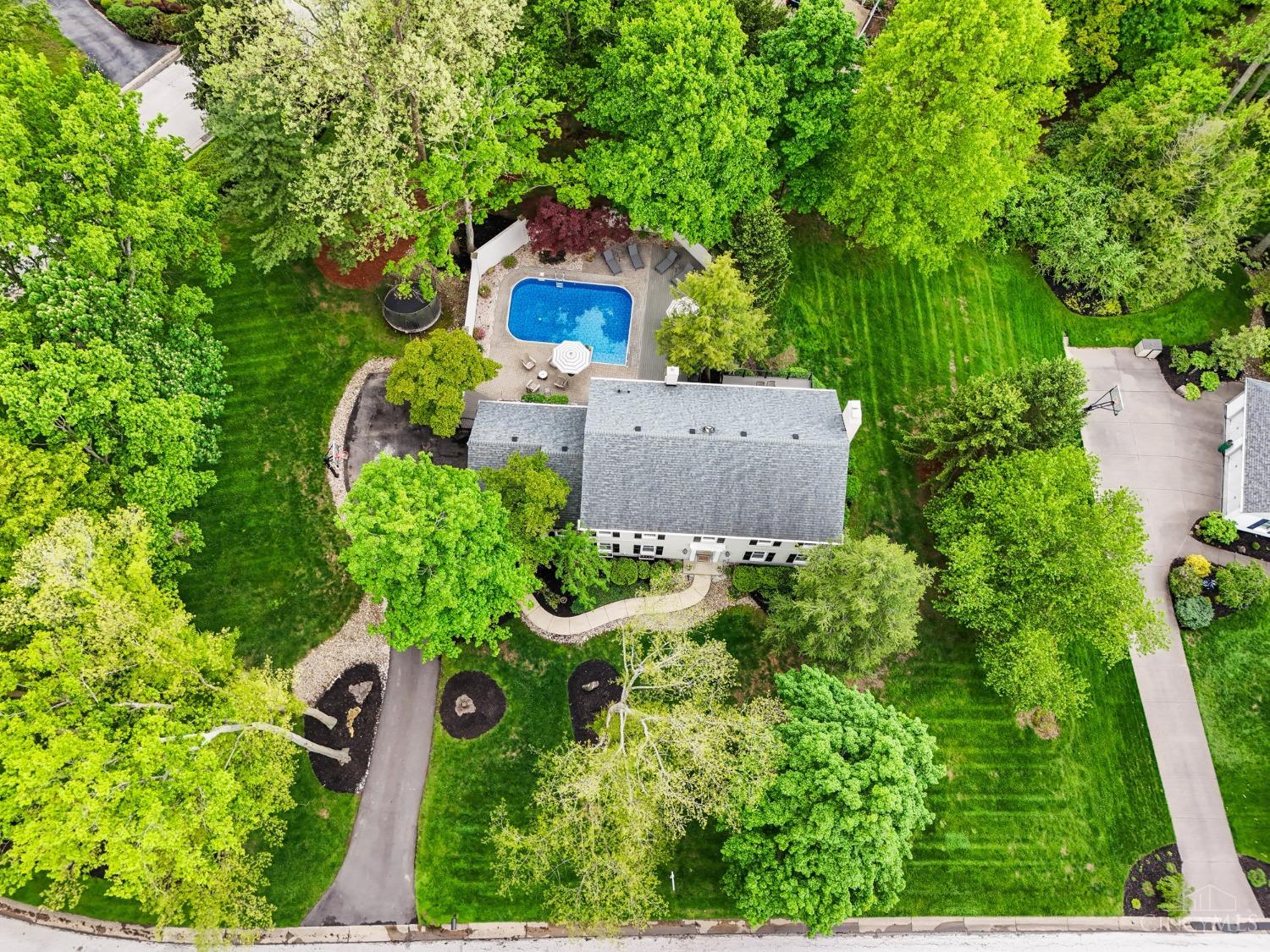 7297 Brixton Lane, Anderson Twp, Ohio image 4