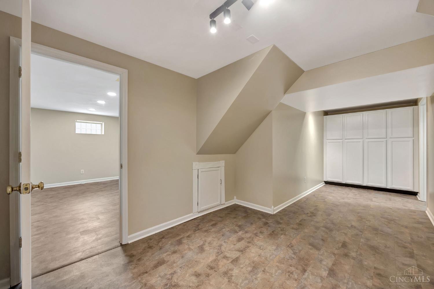 9995 Weatherly Court, Colerain Twp, Alabama image 38