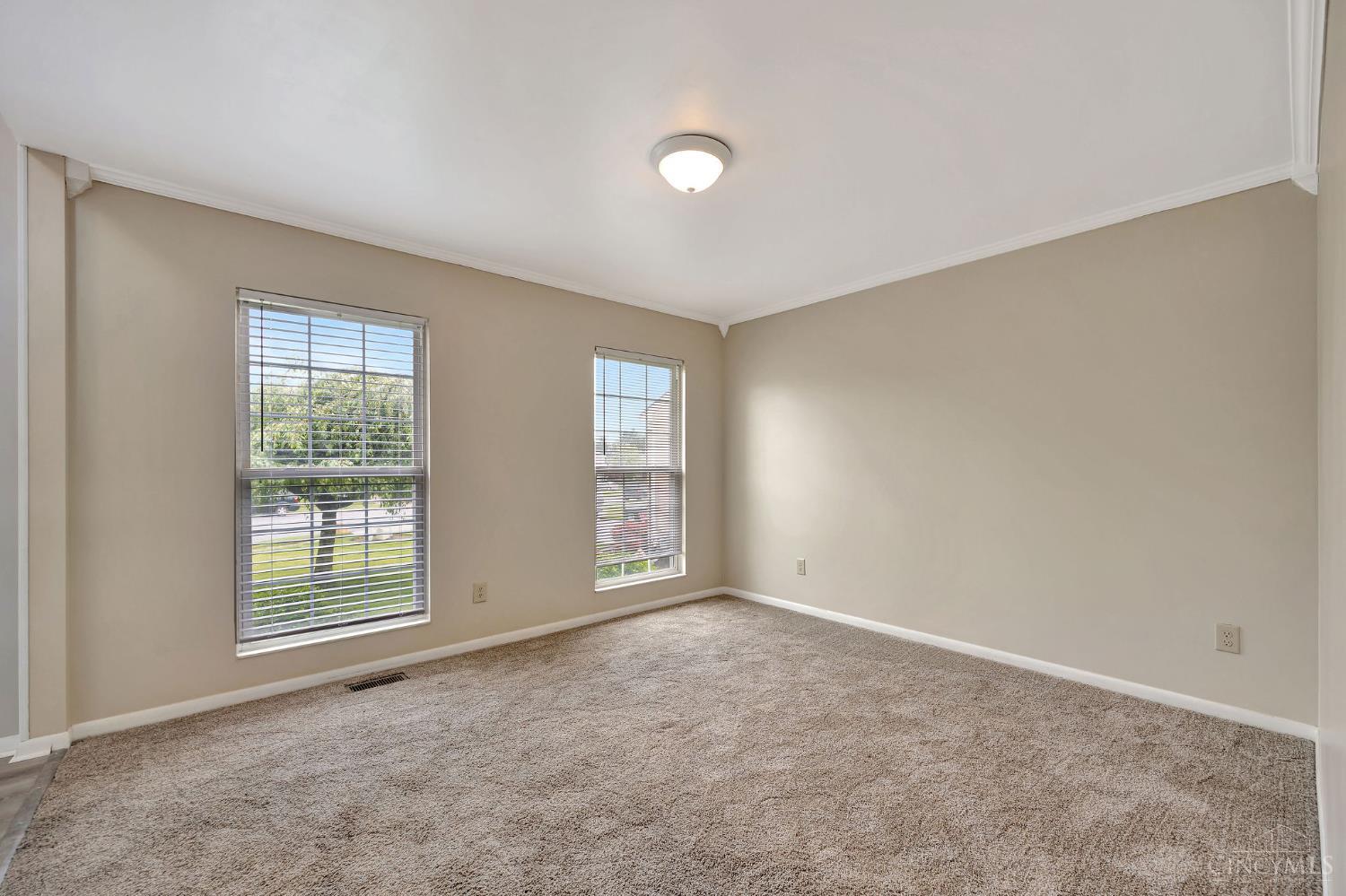 9995 Weatherly Court, Colerain Twp, Alabama image 10