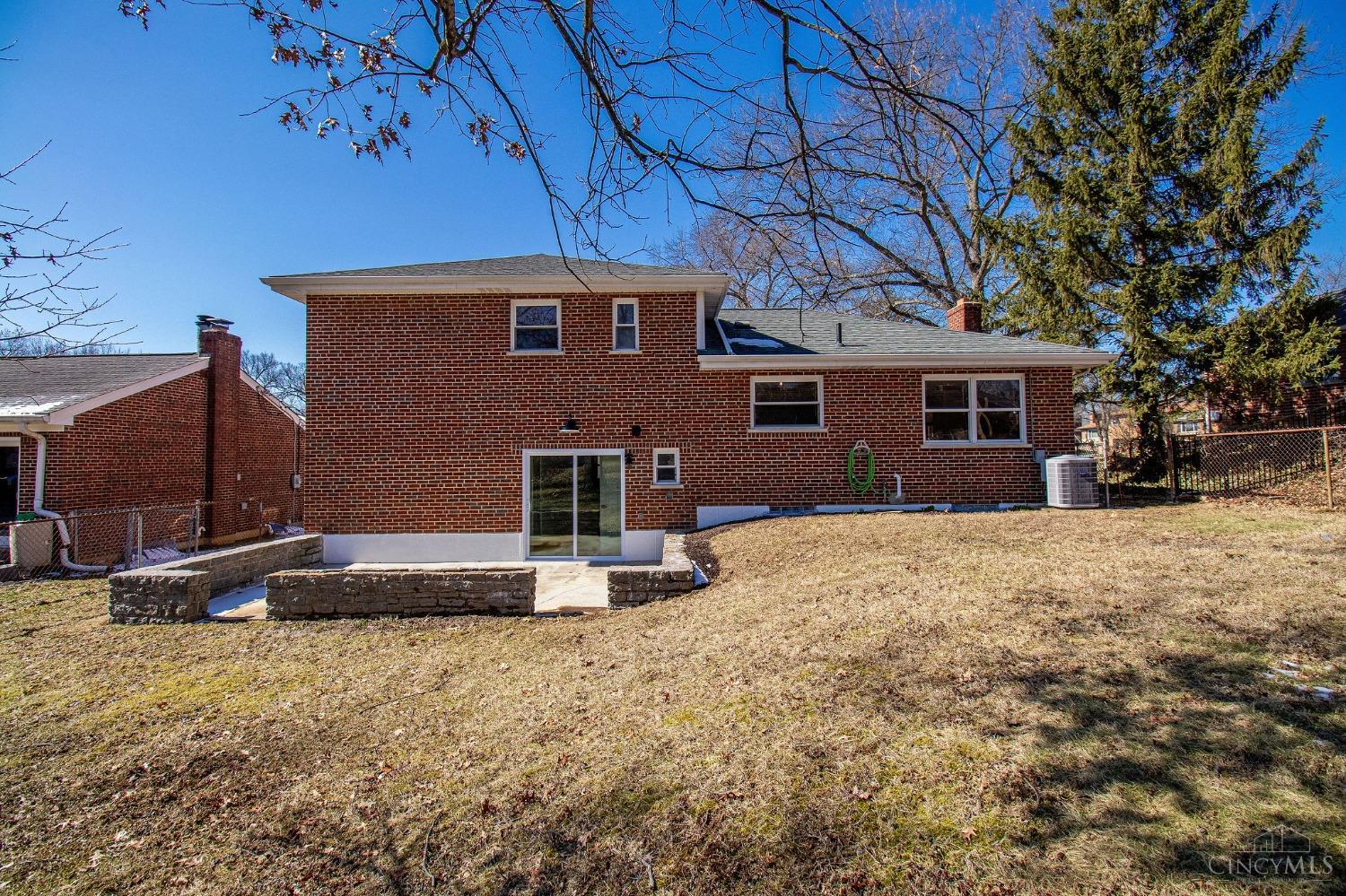 1742 Friartuck Lane, Anderson Twp, Ohio image 4