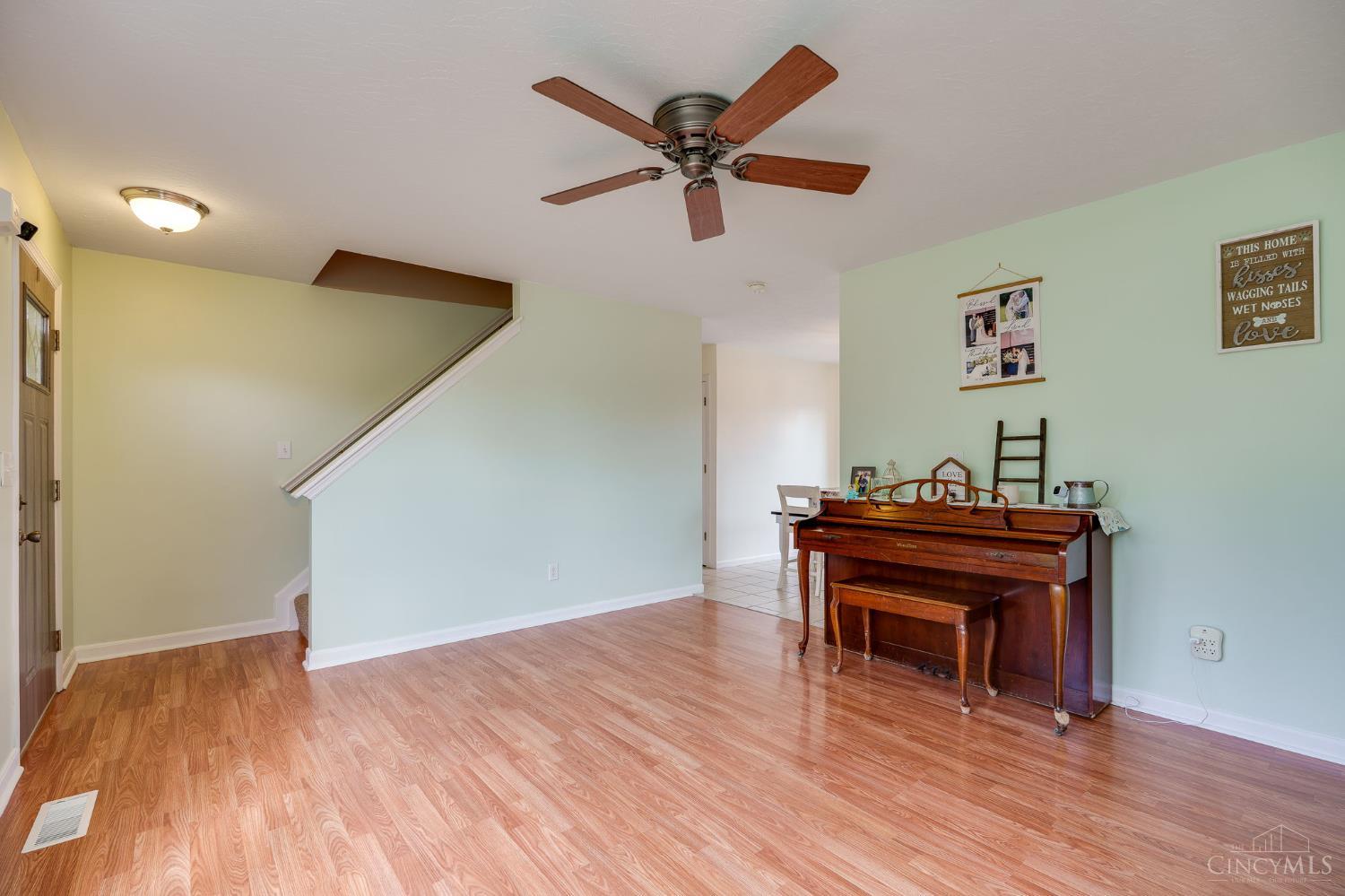 1240 Carriage Hill Lane, Hamilton, Ohio image 10