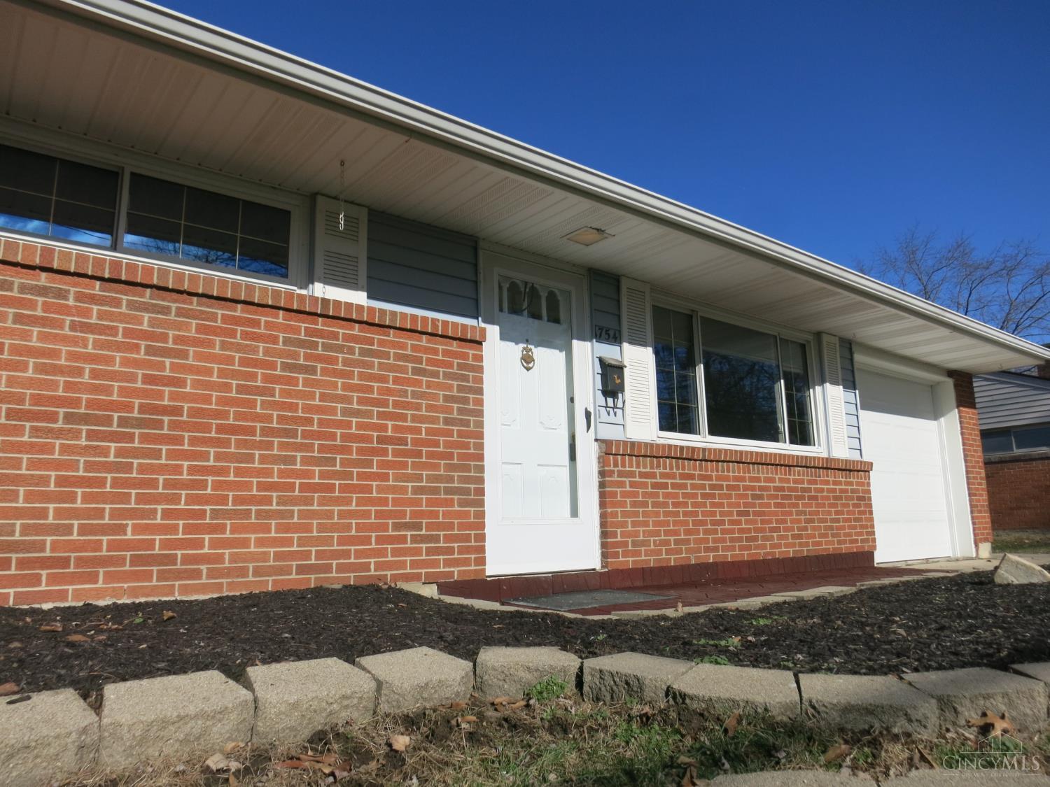 1754 W Loveland Avenue