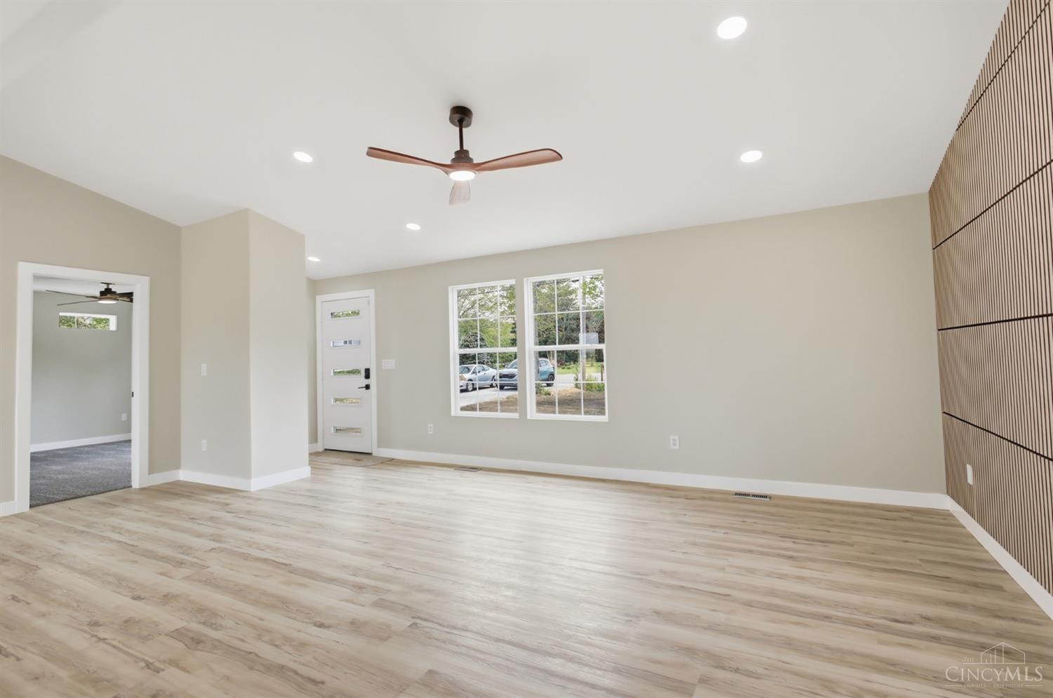 187 Pansy Pike