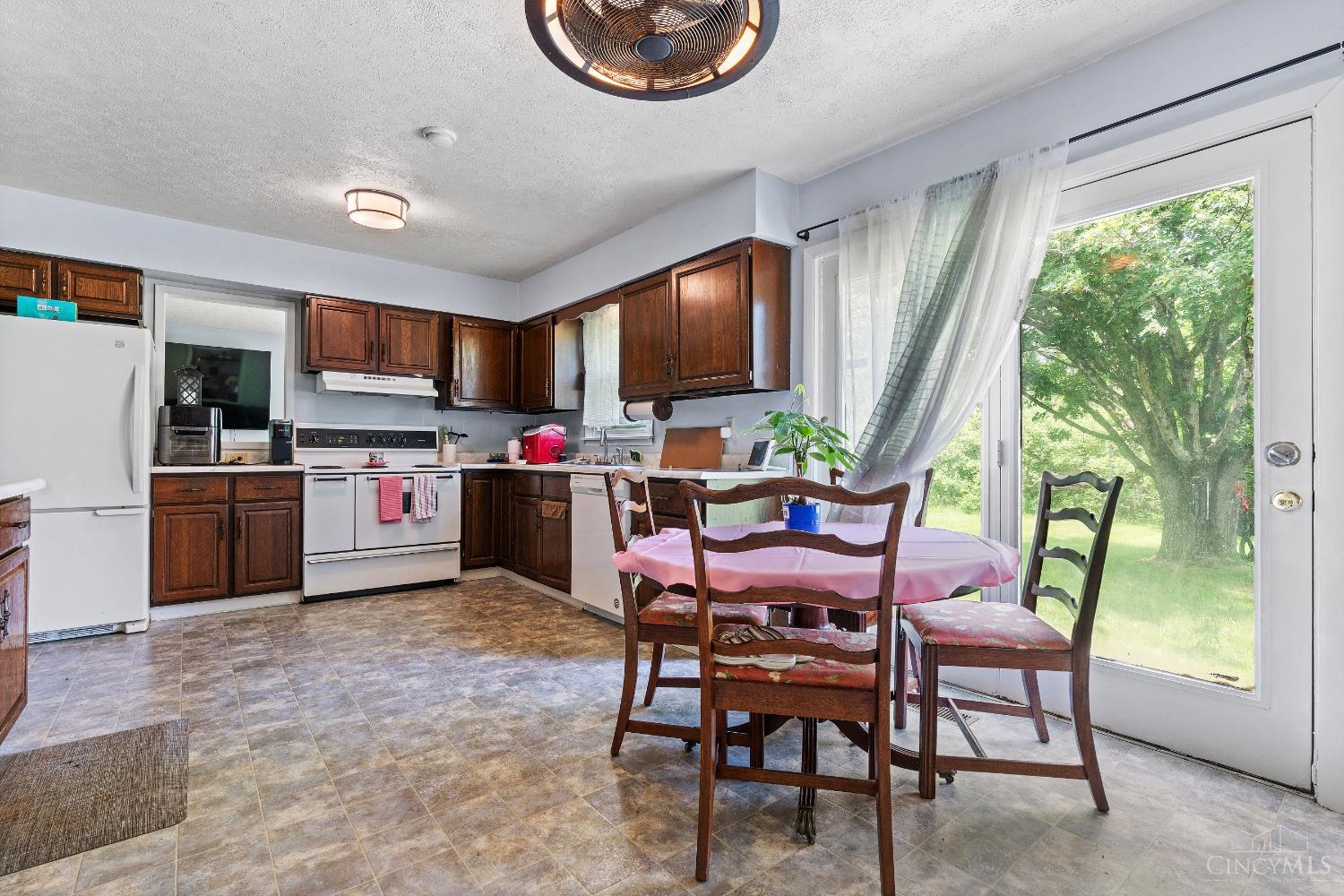 3113 St Rt 132, Clarksville, Ohio image 8