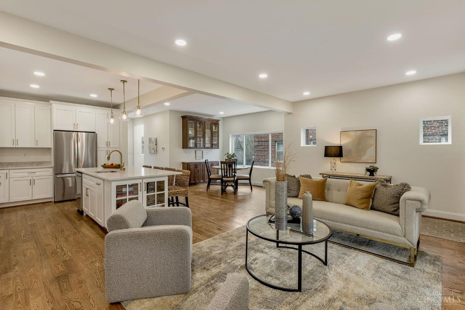 25 Euclid Avenue