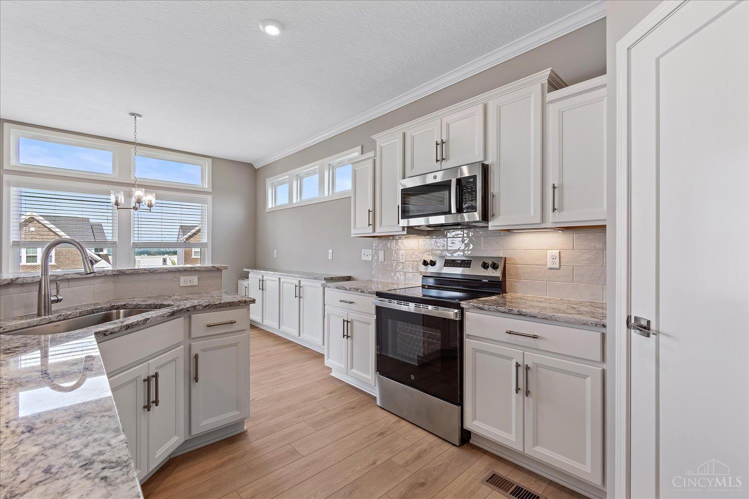 431 Bandon Dunes Court 12204