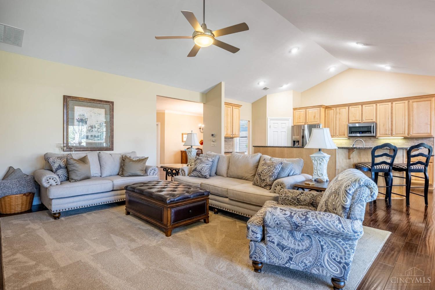 128 Harbour Drive, Springboro, Ohio image 17