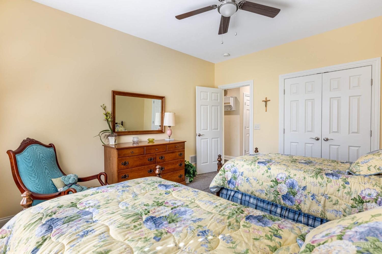 128 Harbour Drive, Springboro, Ohio image 31