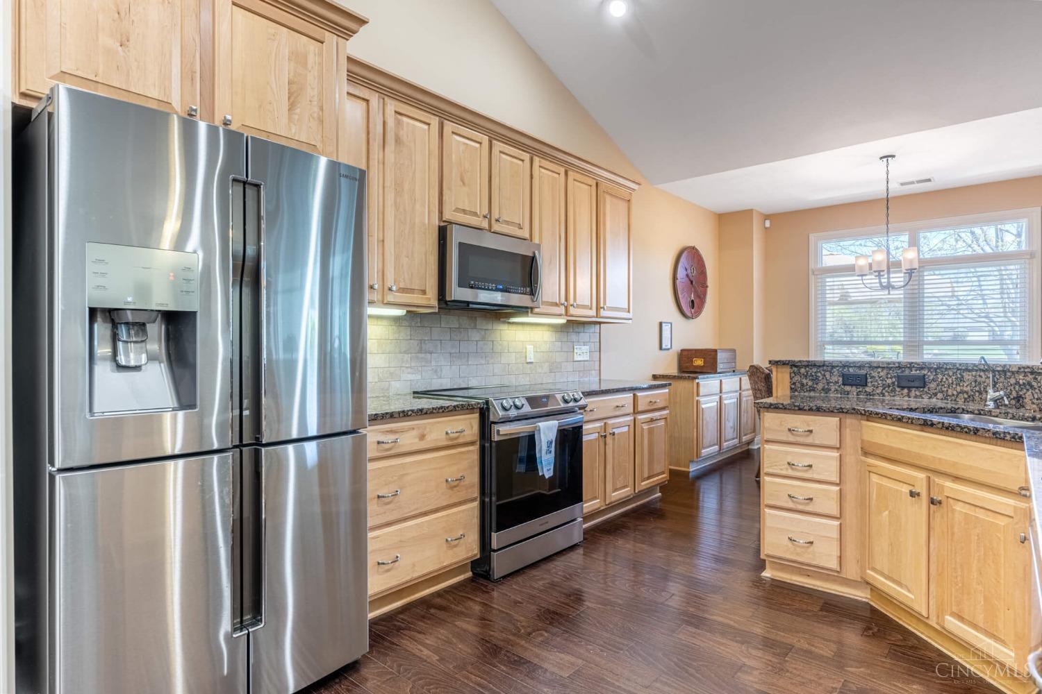 128 Harbour Drive, Springboro, Ohio image 13