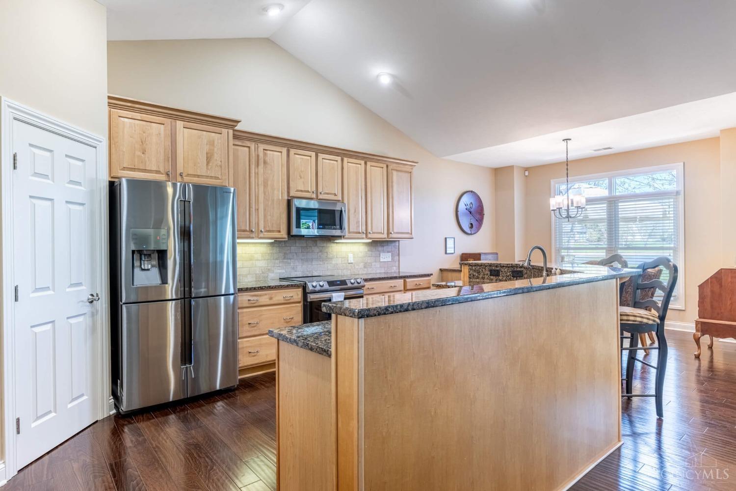 128 Harbour Drive, Springboro, Ohio image 14