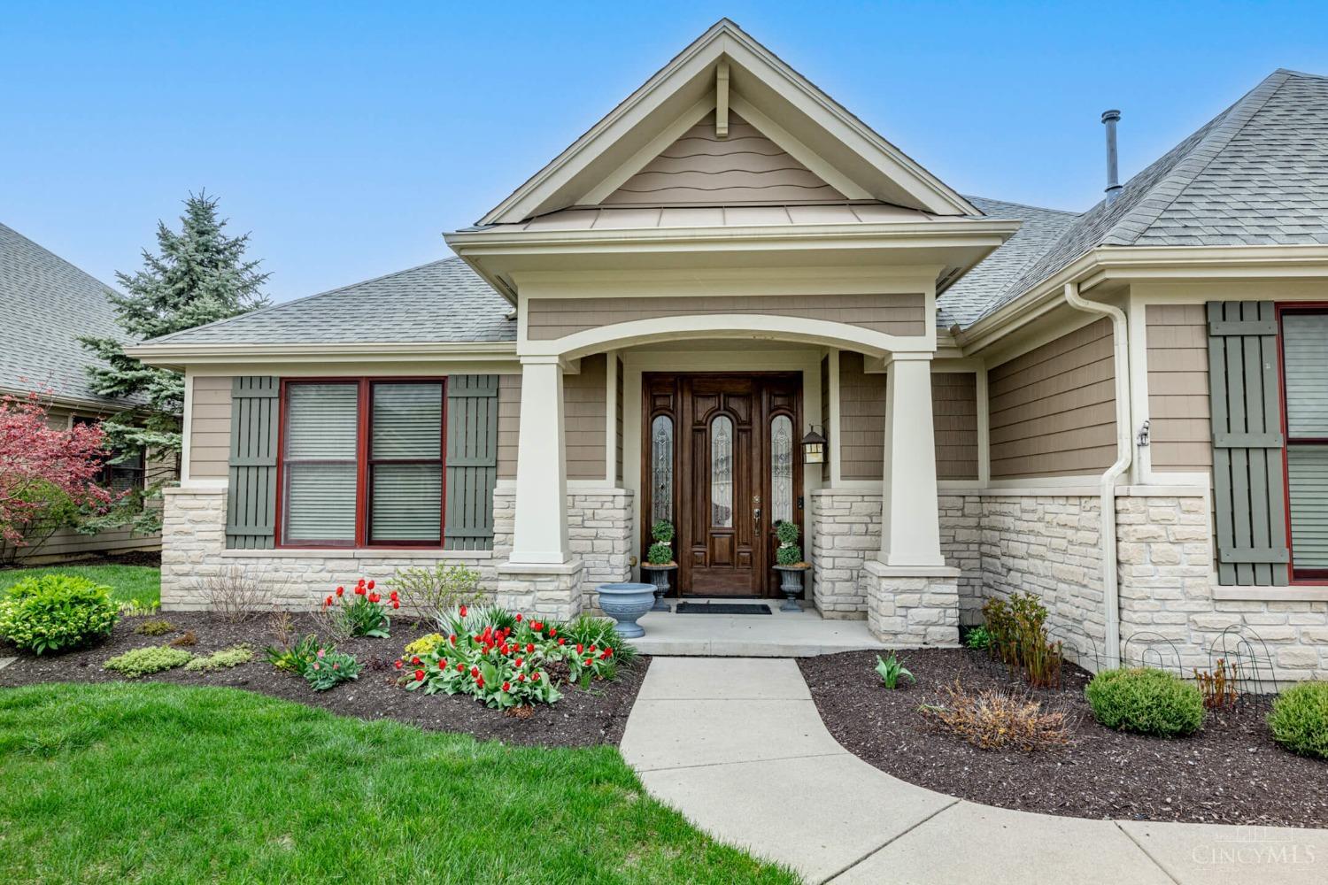128 Harbour Drive, Springboro, Ohio image 2