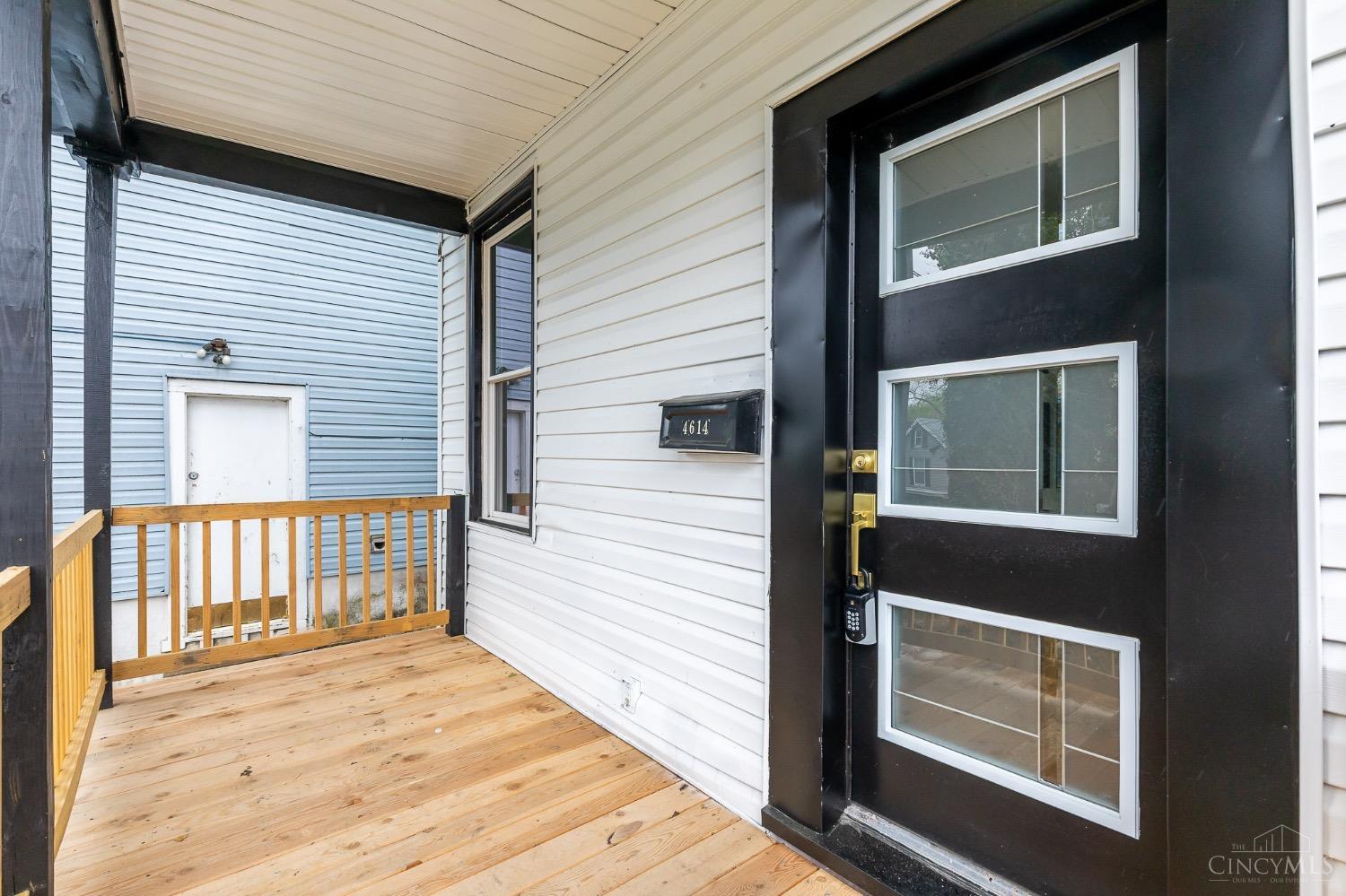 4614 Carter Avenue, Norwood, Ohio image 2