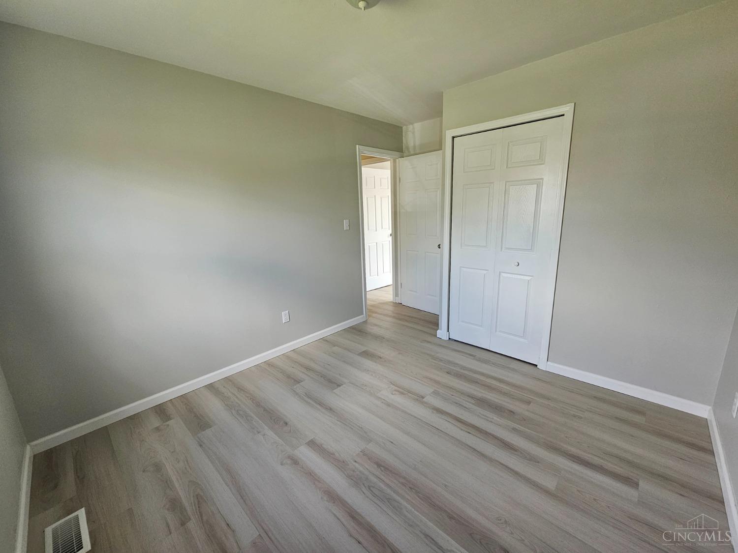 2739 Wheatfield Drive, Colerain Twp, Ohio image 16