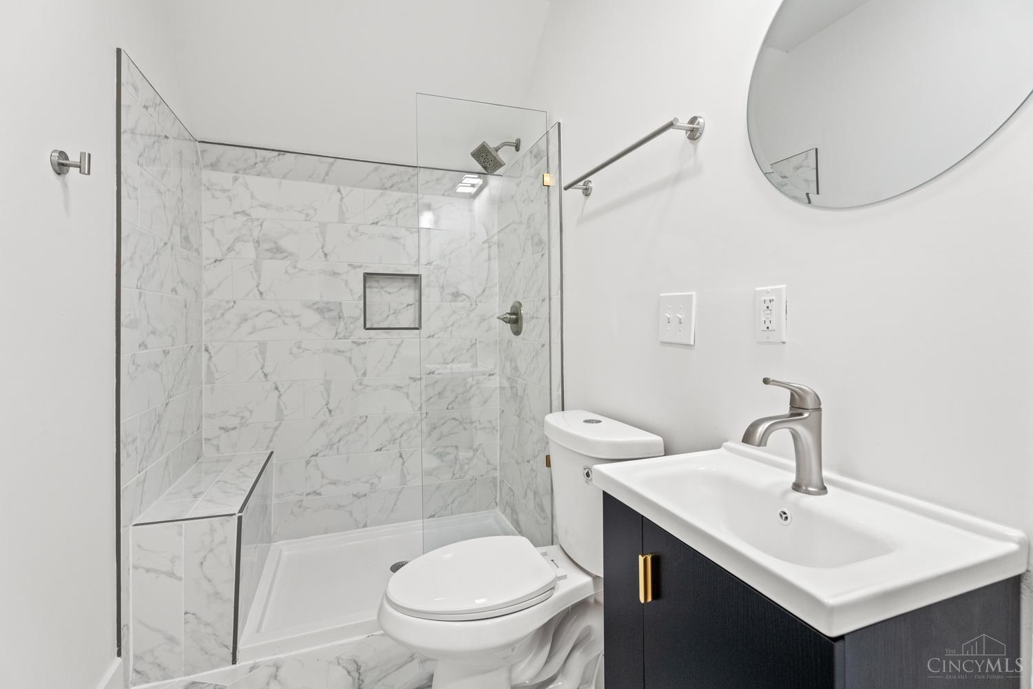 Norwood, Ohio 45212, United States, 3 Bedrooms Bedrooms, ,2 BathroomsBathrooms,Residential,Active,144208