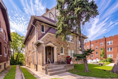 2733 Stratford Avenue Cincinnati OH 45220