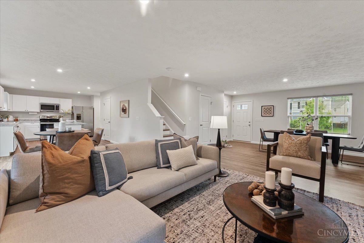 5678 Julia Kate Drive