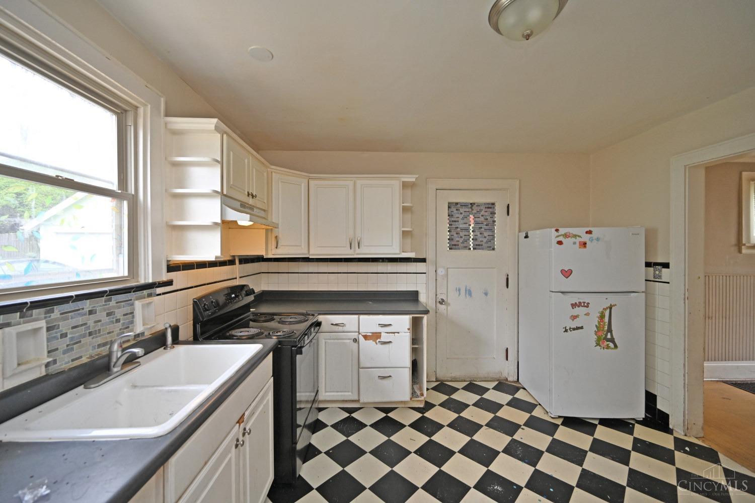 3749 Wieman Avenue, Cincinnati, Ohio image 14