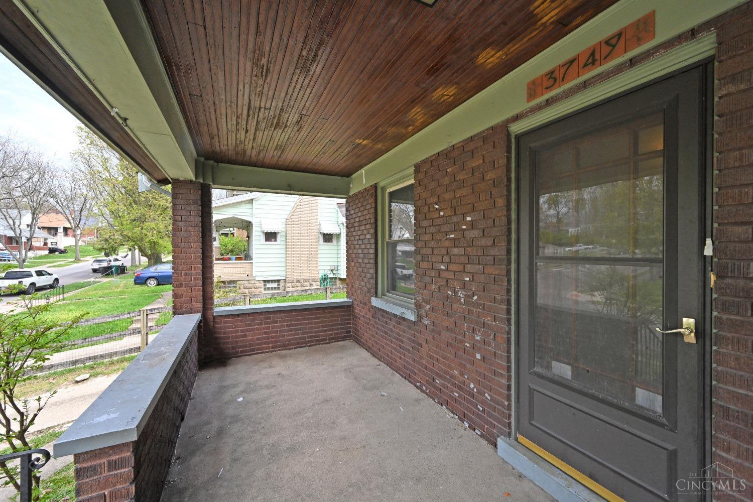 3749 Wieman Avenue, Cincinnati, Ohio image 4
