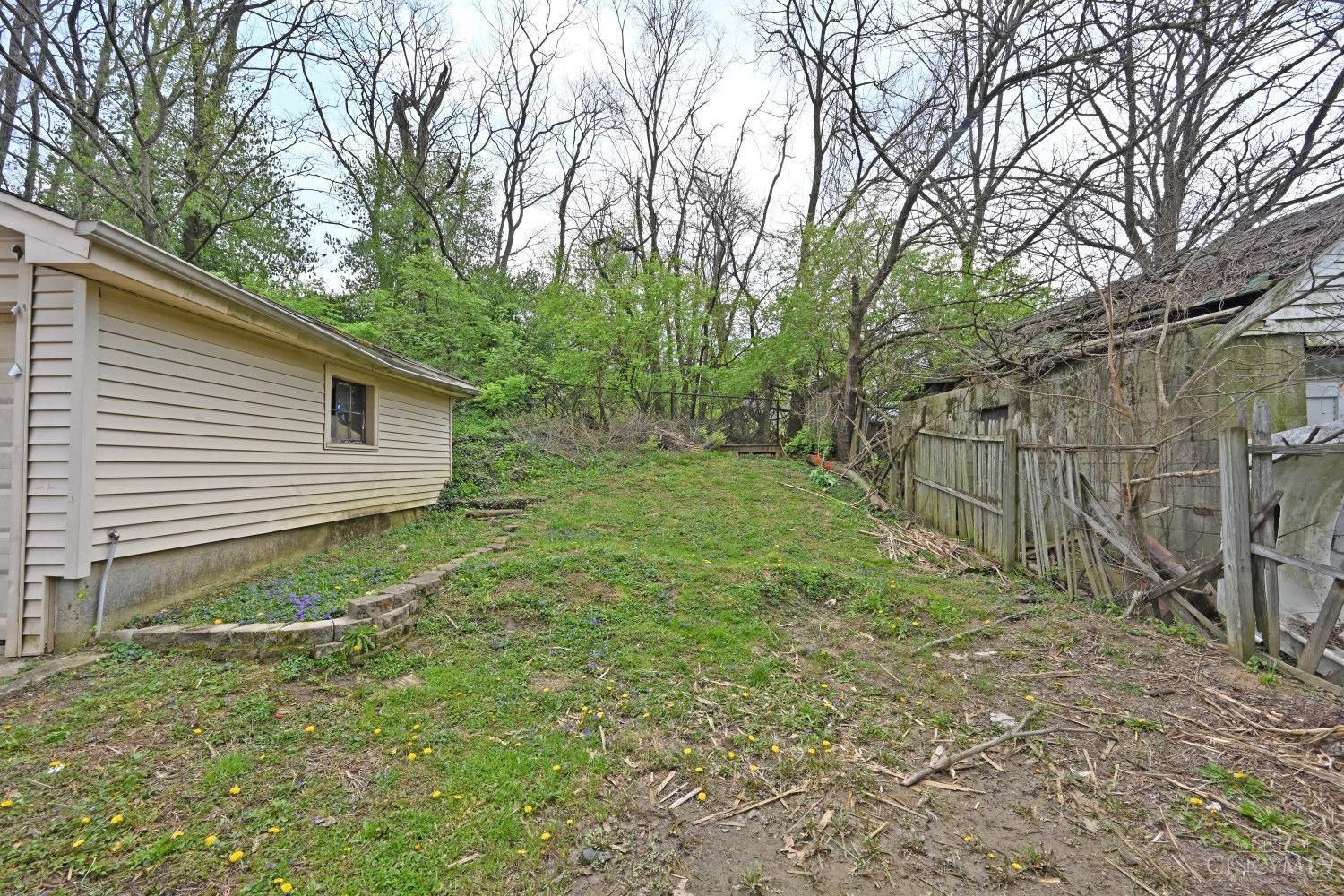 3749 Wieman Avenue, Cincinnati, Ohio image 24
