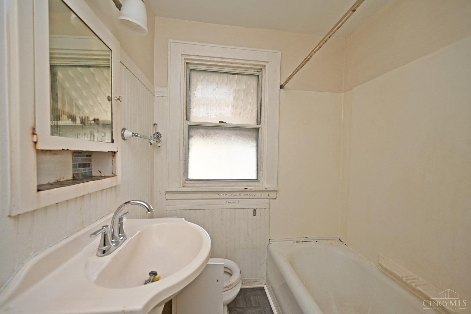3749 Wieman Avenue, Cincinnati, Ohio image 17