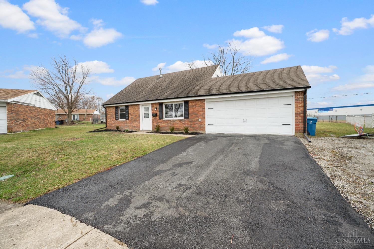 1623 Willow Place, Sidney, Ohio image 4