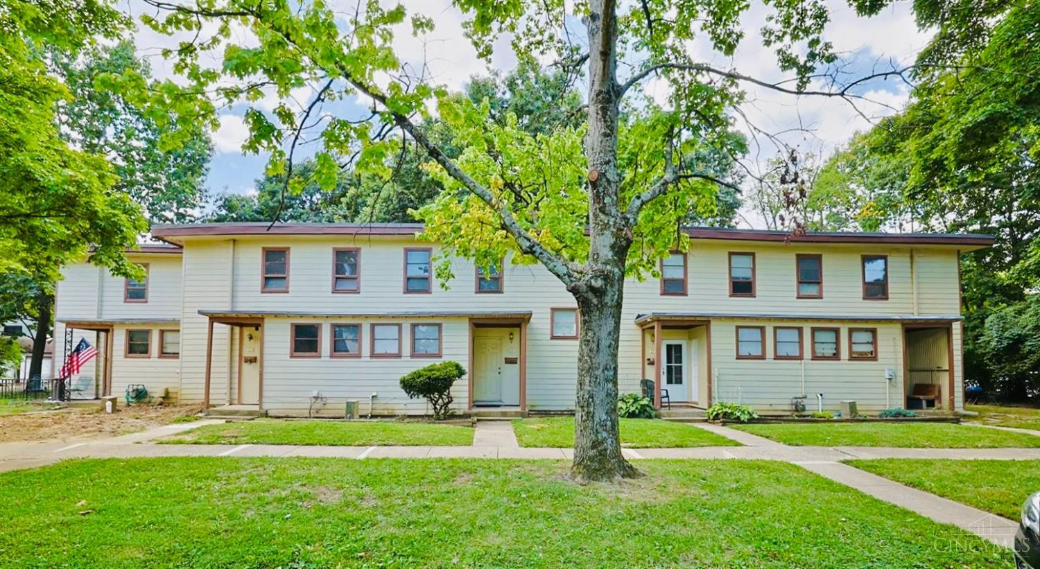 25 Farragut Road