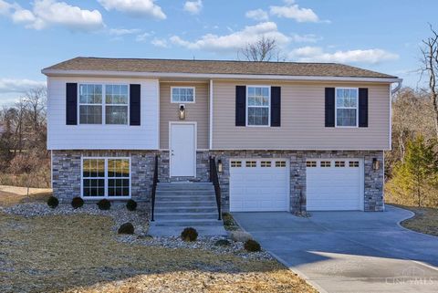 Photo of 1123 Compton Rd, Springfield Township, OH 45231 (MLS # 1866554)