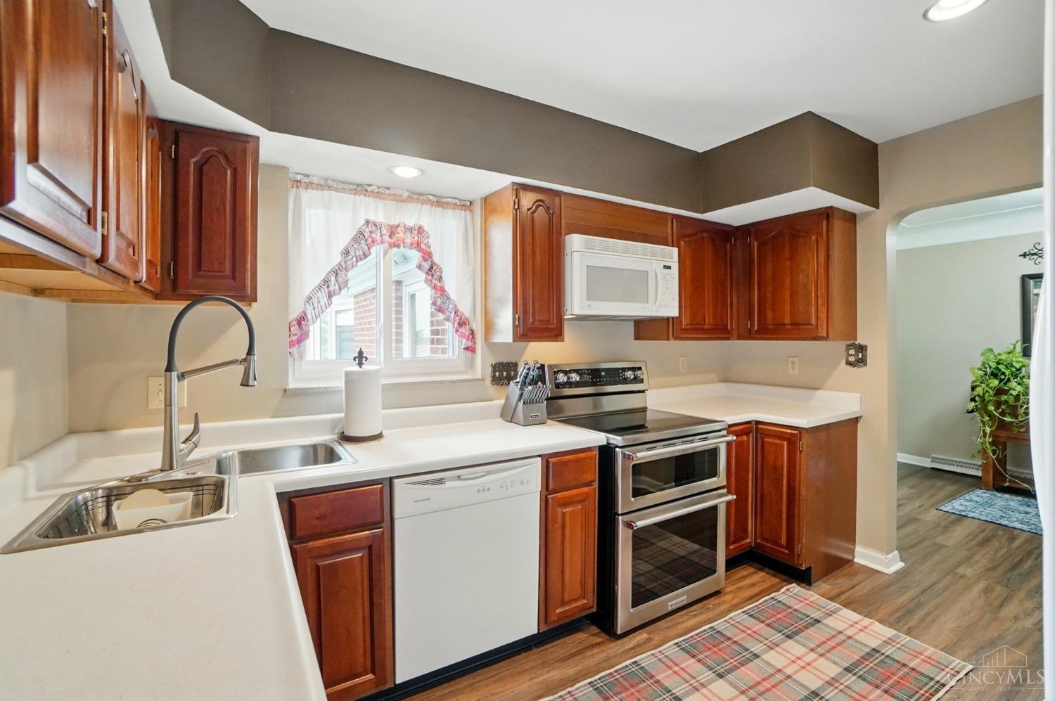 11686 Pippin Road, Colerain Twp, Ohio image 28