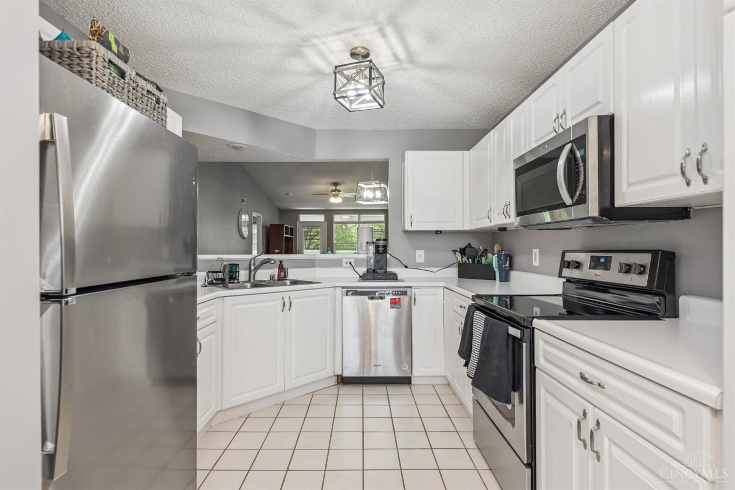 7620 Cheviot Road #407, Colerain Twp, Ohio image 7