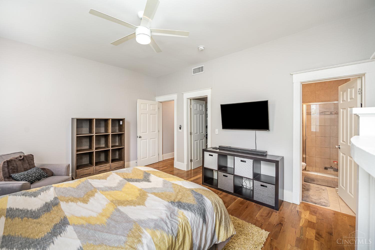 709 E Mcmillan Street #1, Cincinnati, Ohio image 16