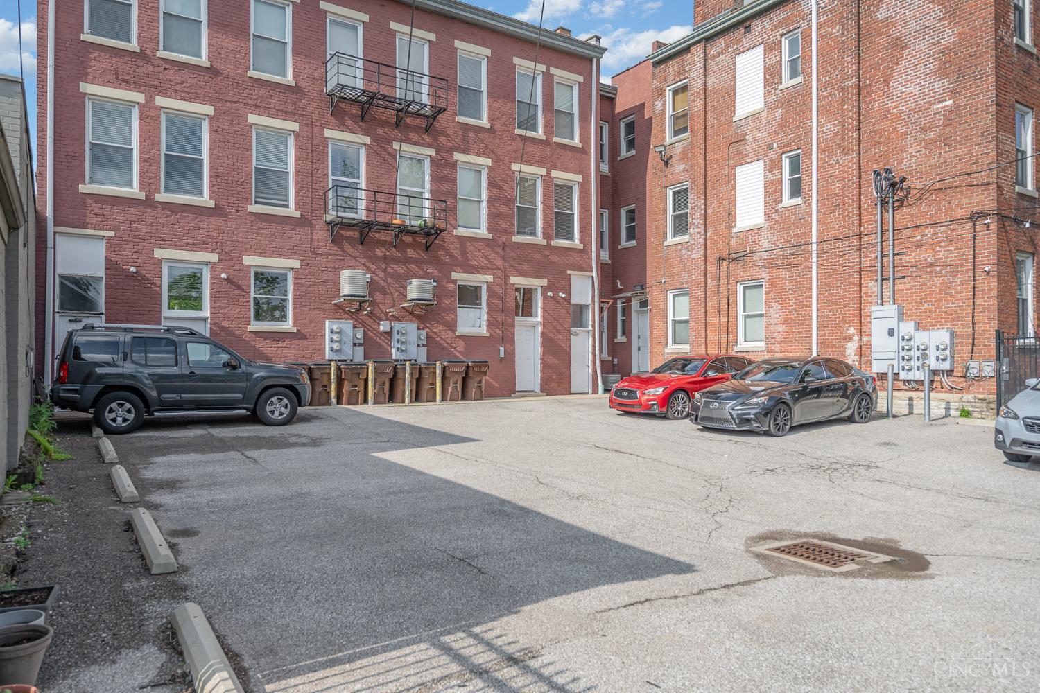 709 E Mcmillan Street #1, Cincinnati, Ohio image 25